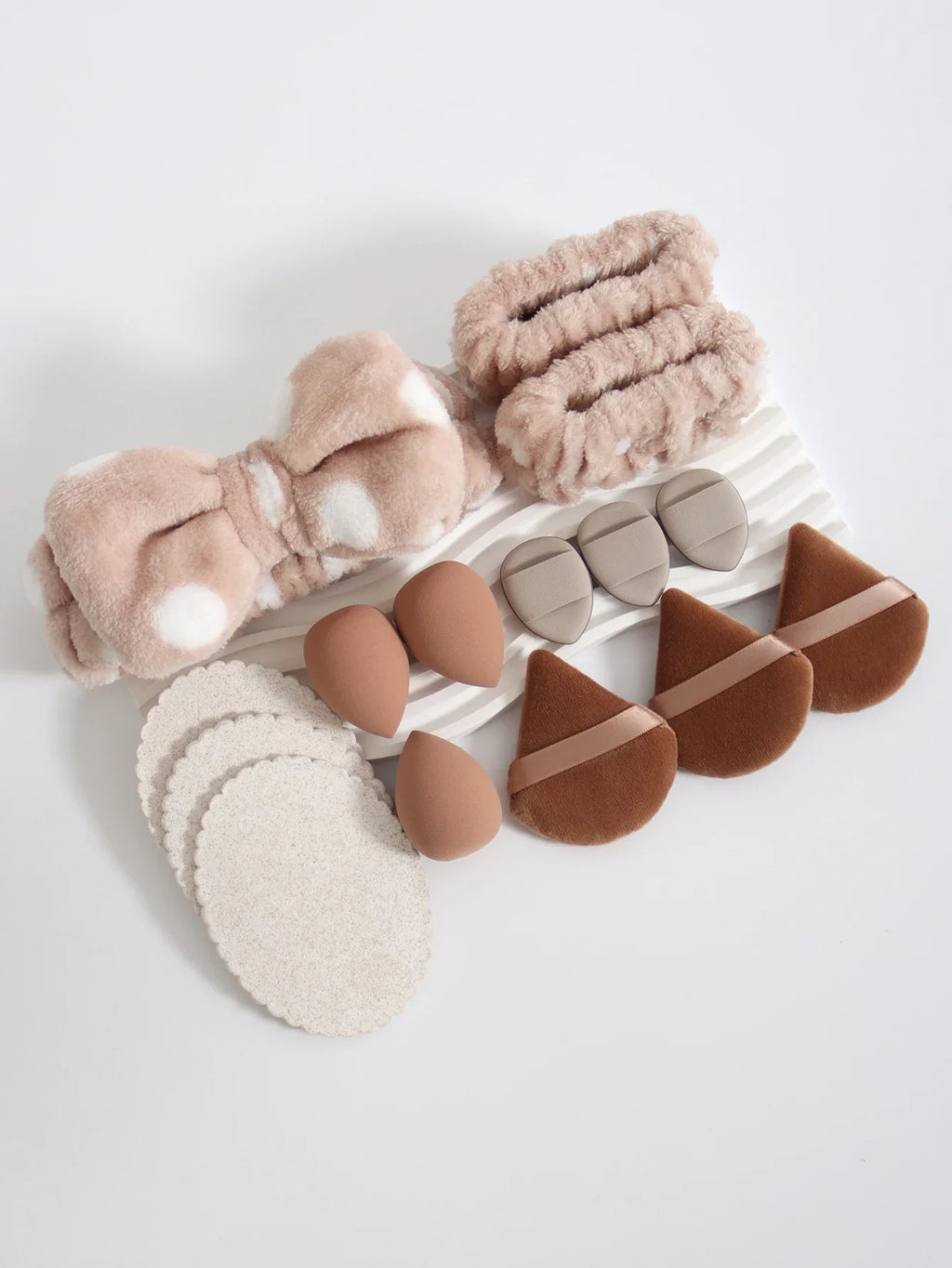 15-Piece Fluffy Headband & Makeup Sponge Set — Colorful Beauty Kit