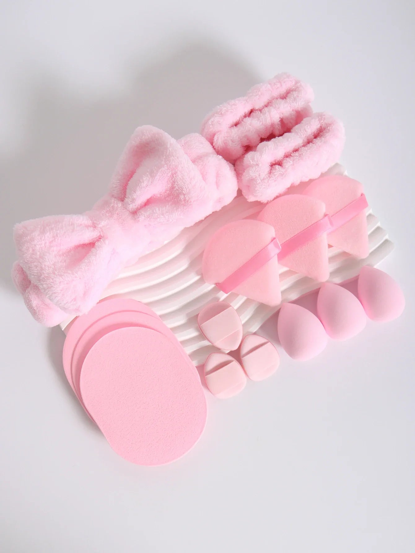 15-Piece Fluffy Headband & Makeup Sponge Set — Colorful Beauty Kit
