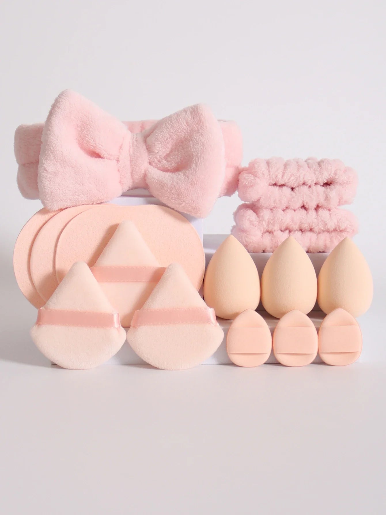 15-Piece Fluffy Headband & Makeup Sponge Set — Colorful Beauty Kit