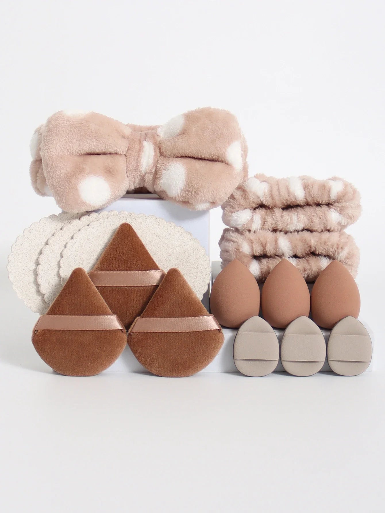 15-Piece Fluffy Headband & Makeup Sponge Set — Colorful Beauty Kit